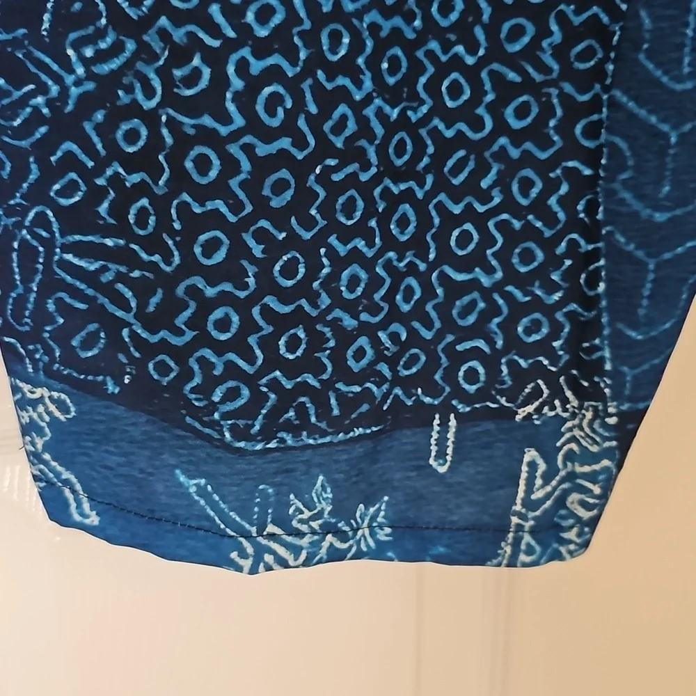 NWT Women's Capri Boho Beachy Casual Pull On Pant XL Blues Whites - Picture 5 of 14